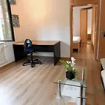 Zum Wohlfuehlen In Stadtnaehe *